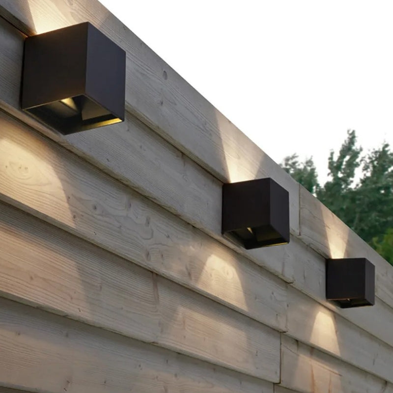 luminaire exterieur design italien 
